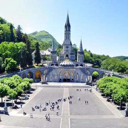 Private Independant Flat - Center - 2 Balconies Apartamento